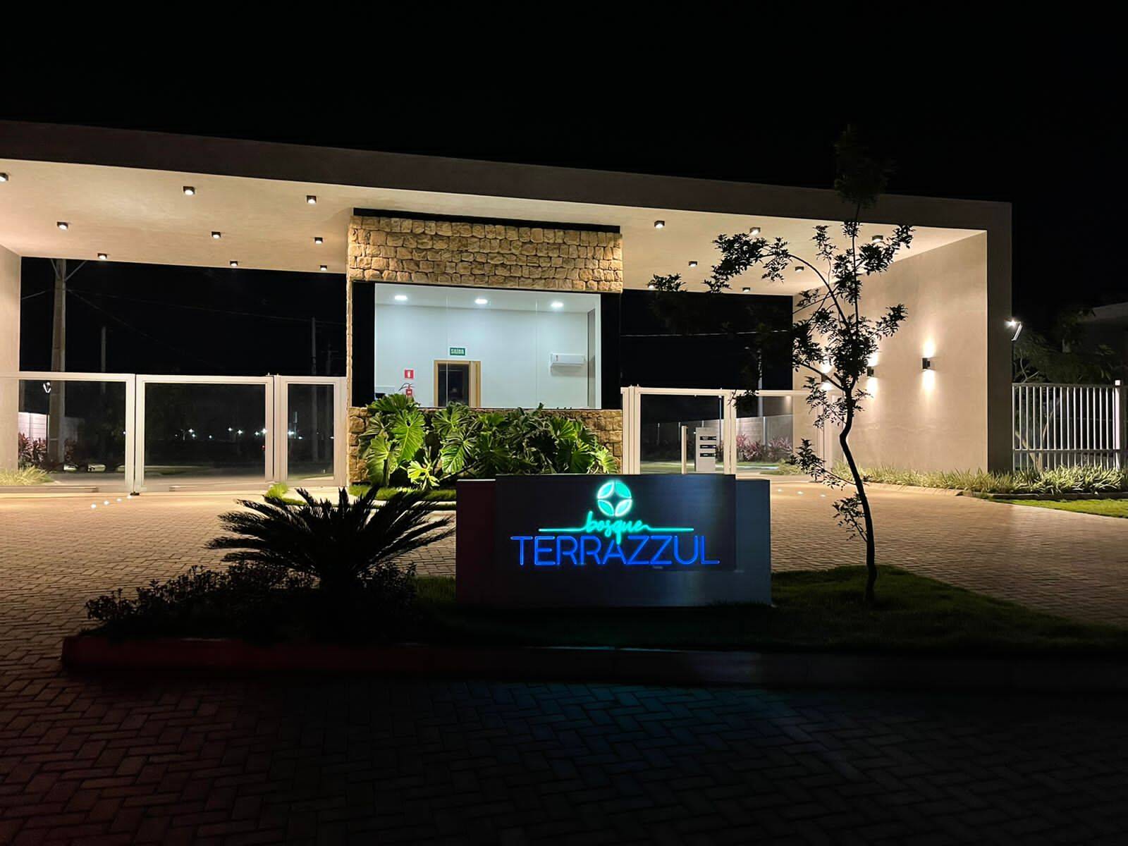 #2695 - Terreno em condomínio para Venda em Feira de Santana - BA