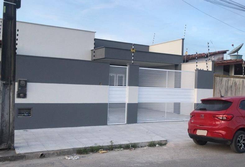 #2803 - Casa para Venda em Feira de Santana - BA