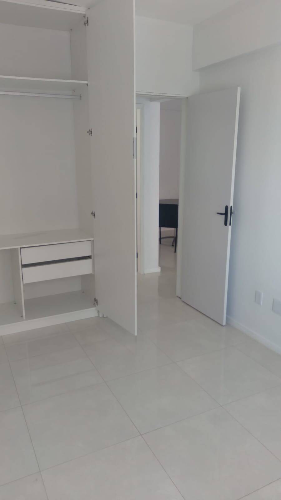 Apartamento à venda com 2 quartos, 70m² - Foto 14