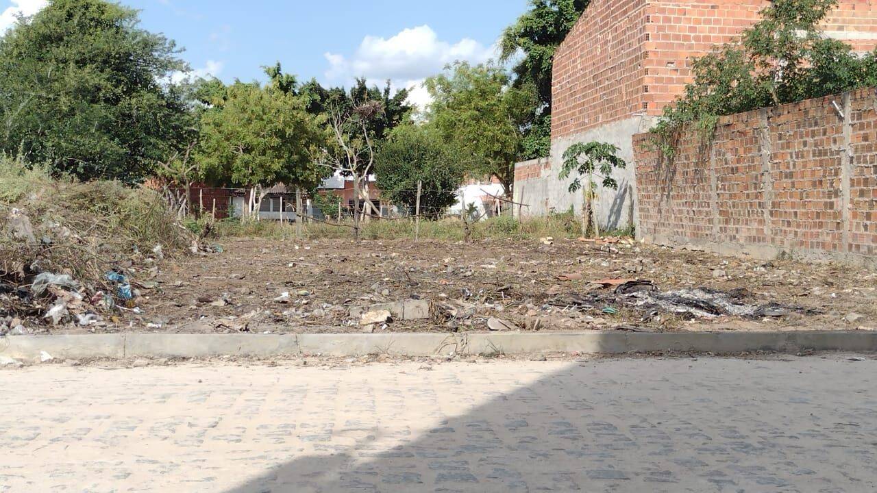 #2833 - Área para Venda em Feira de Santana - BA