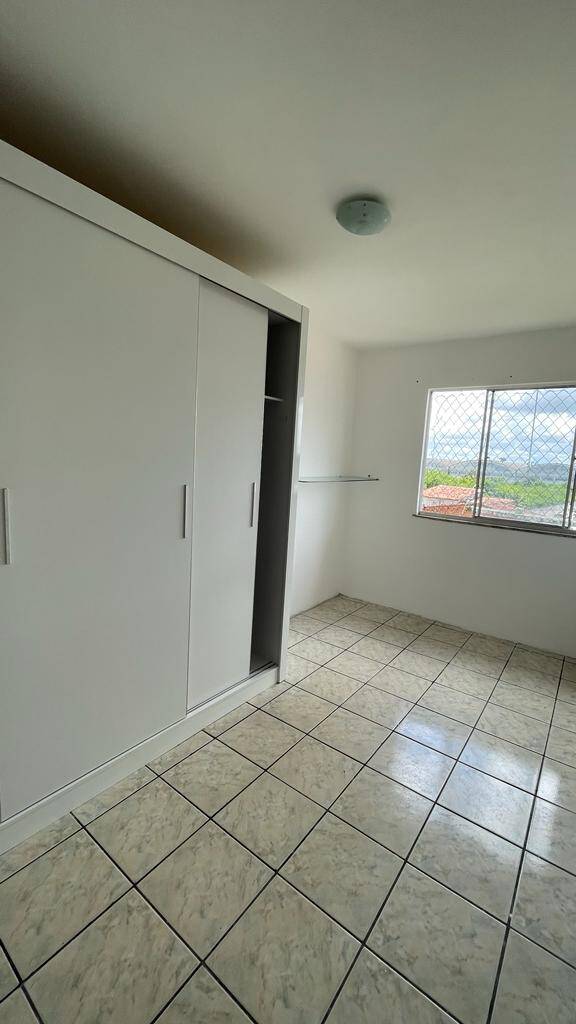 #2851 - Apartamento para Venda em Feira de Santana - BA