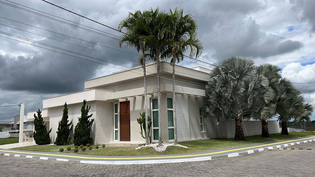 #2866 - Casa para Venda em Feira de Santana - BA
