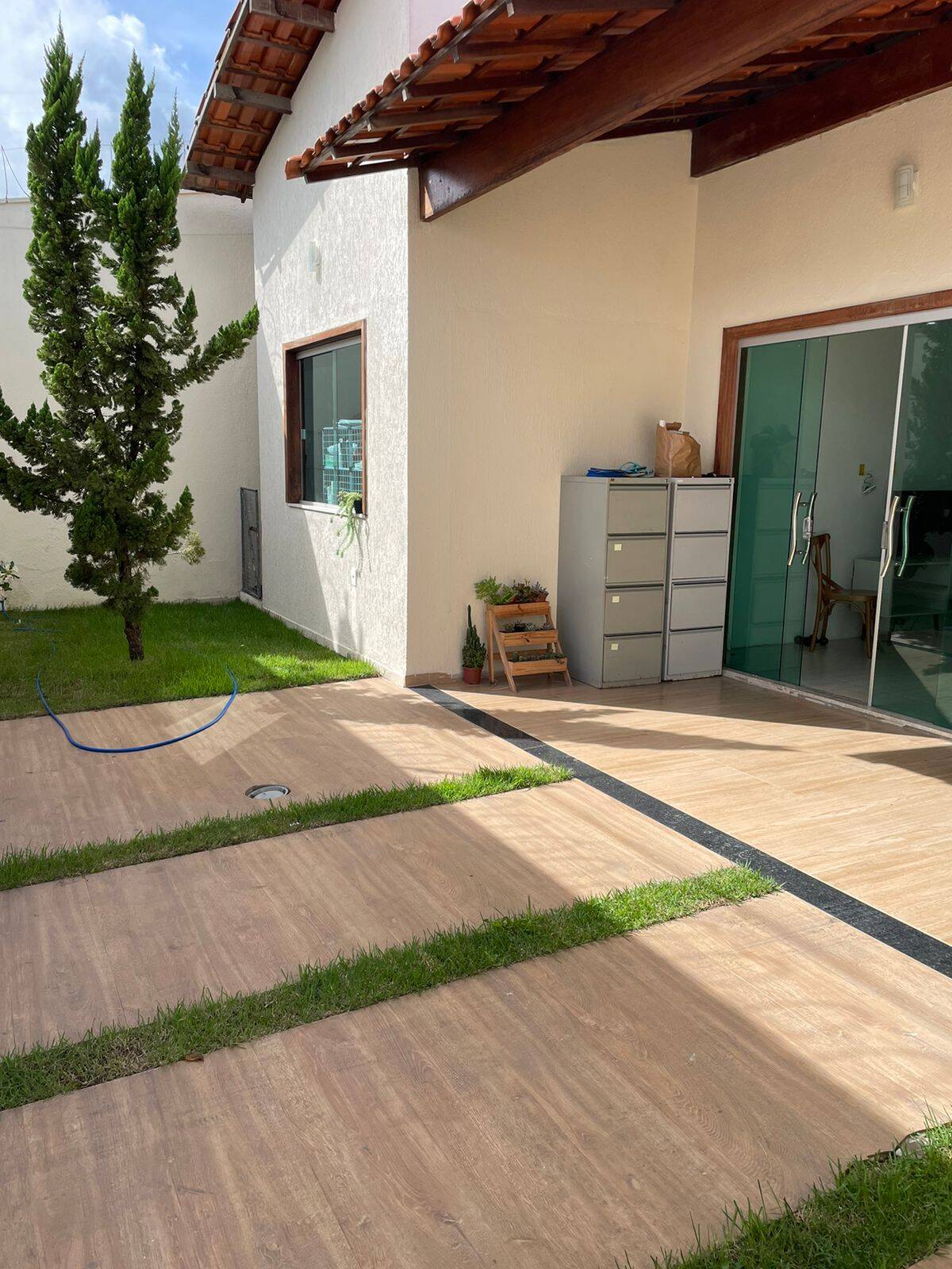 Casa à venda com 5 quartos - Foto 1