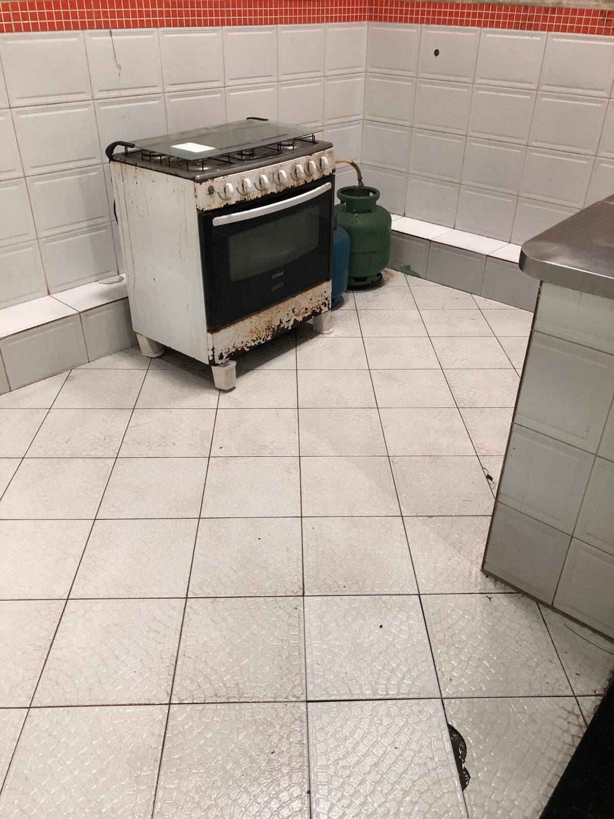 Casa, 7 quartos - Foto 32