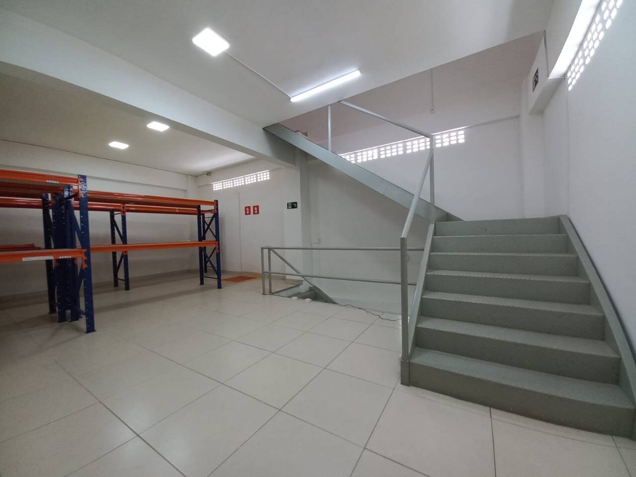 Prédio Inteiro, 366 m² - Foto 30
