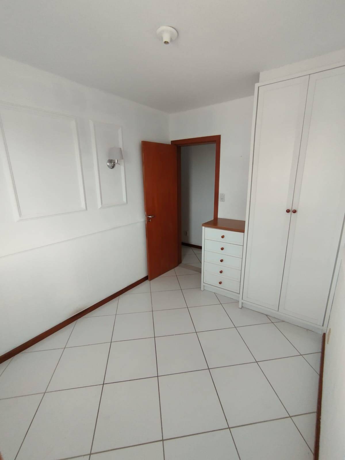 Apartamento à venda e aluguel com 3 quartos - Foto 3