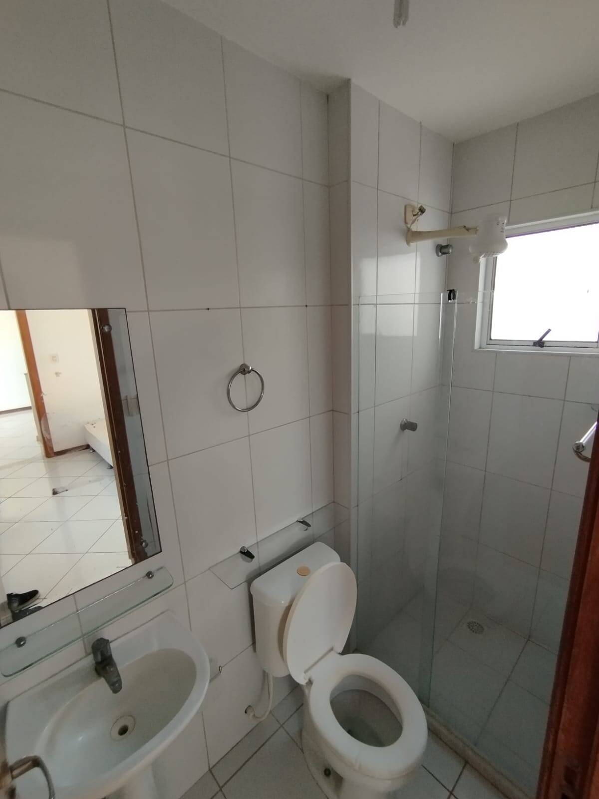 Apartamento à venda e aluguel com 3 quartos - Foto 12