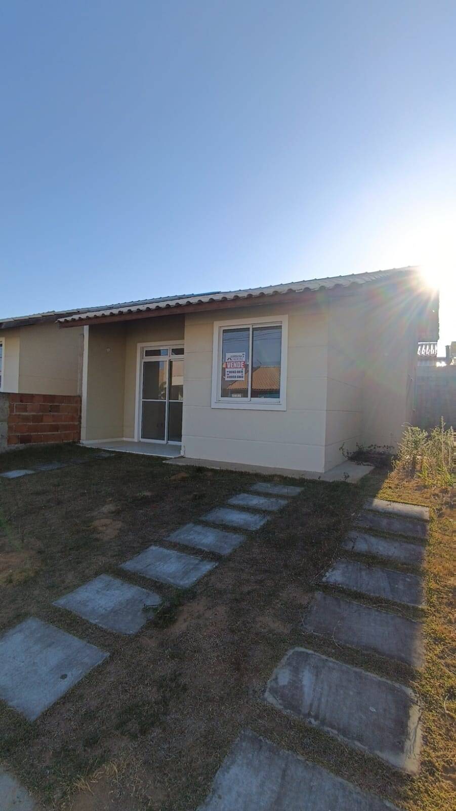 Casa à venda com 3 quartos, 61m² - Foto 2