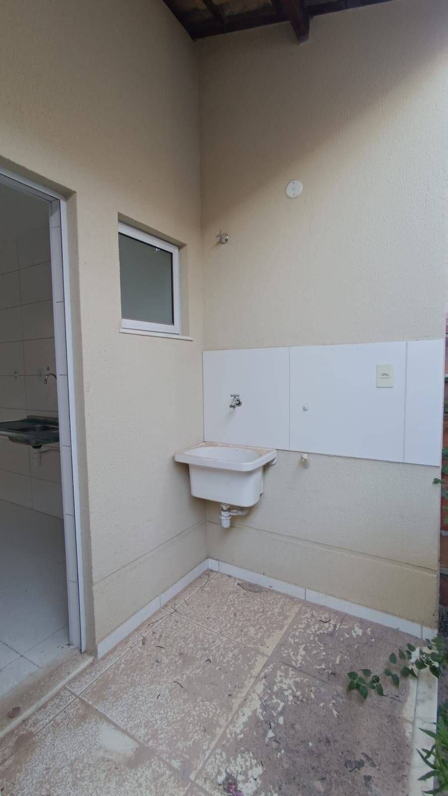 Casa à venda com 3 quartos, 61m² - Foto 10