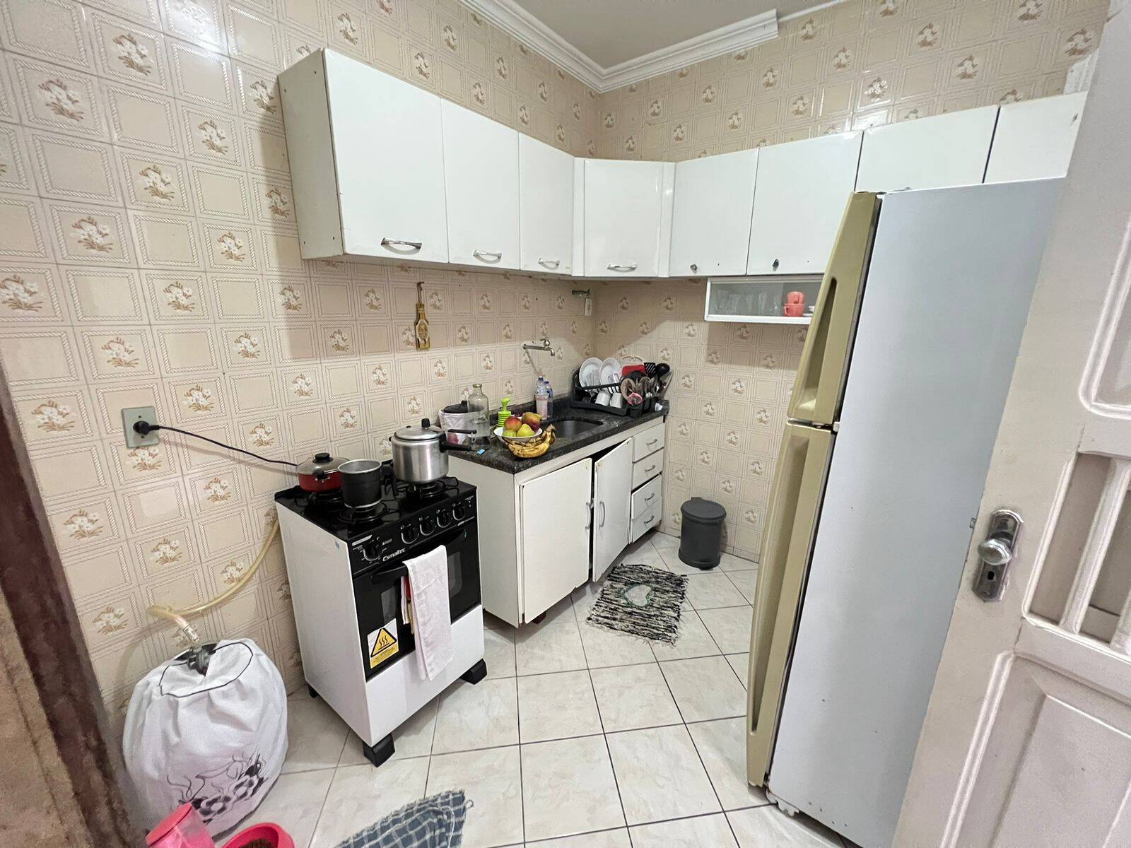 Casa à venda com 5 quartos, 200m² - Foto 7
