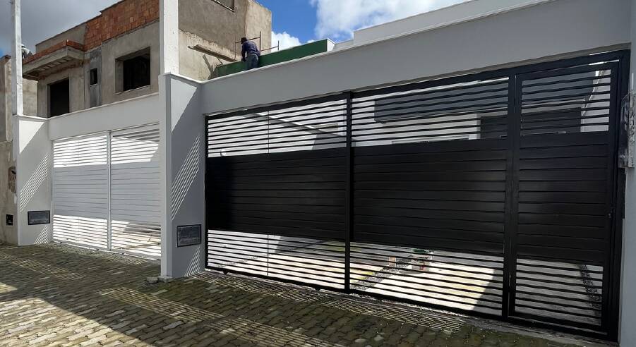 #2989 - Casa para Venda em Feira de Santana - BA