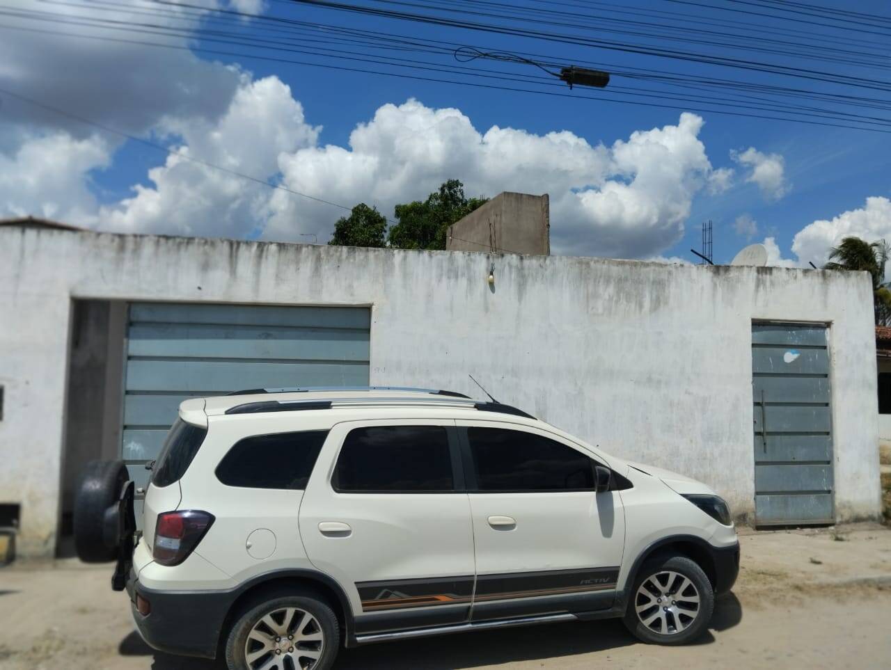 #3001 - Casa para Venda em Feira de Santana - BA