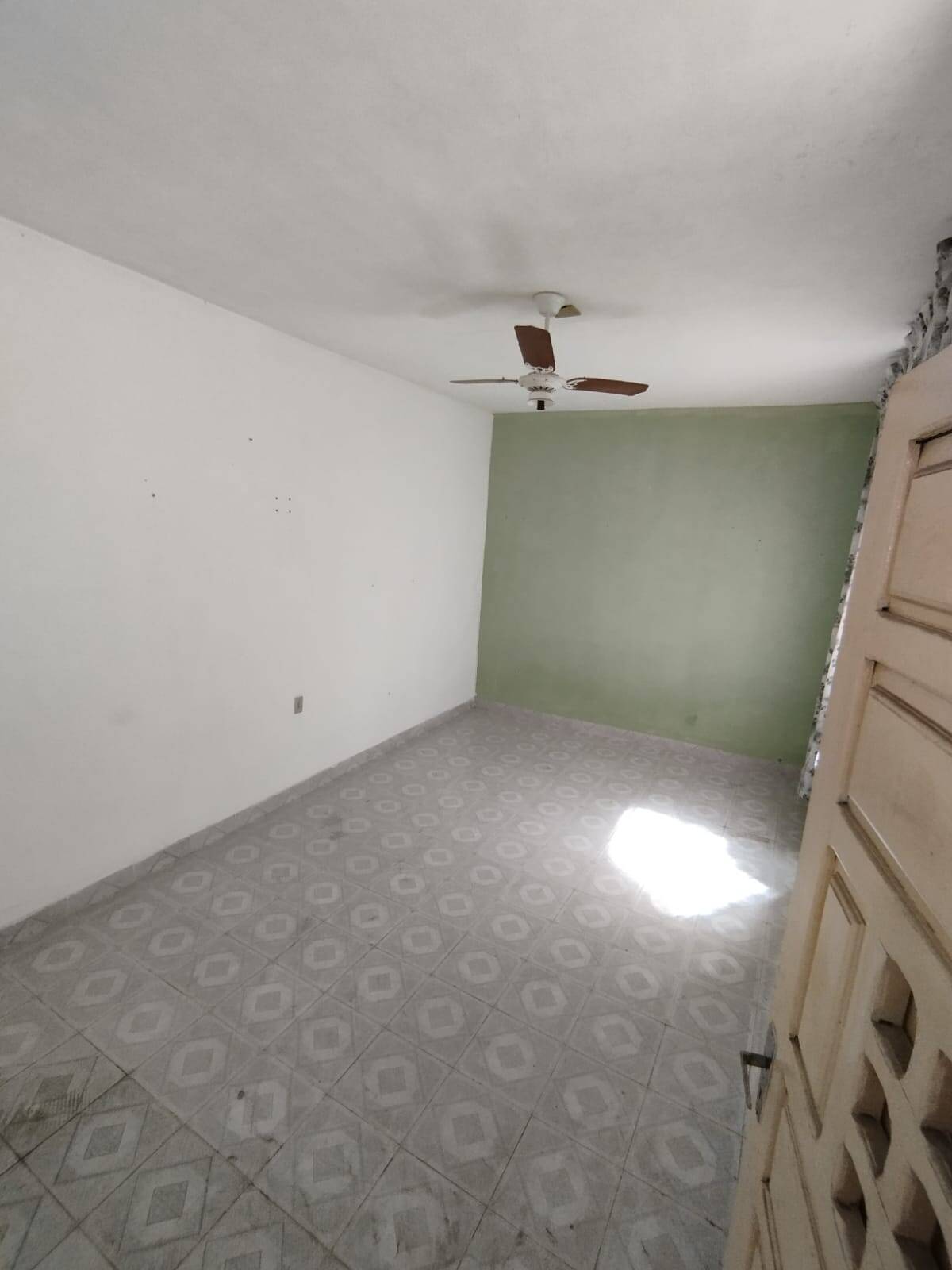 #3005 - Casa para Venda em Feira de Santana - BA