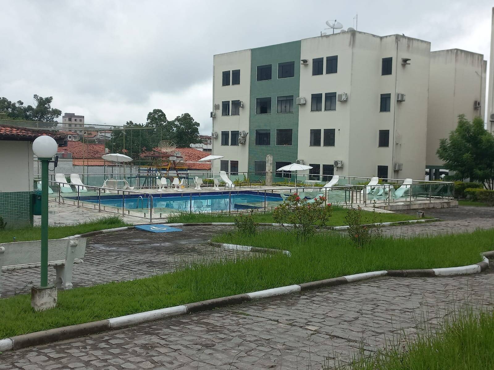 #3067 - Casa para Venda em Feira de Santana - BA