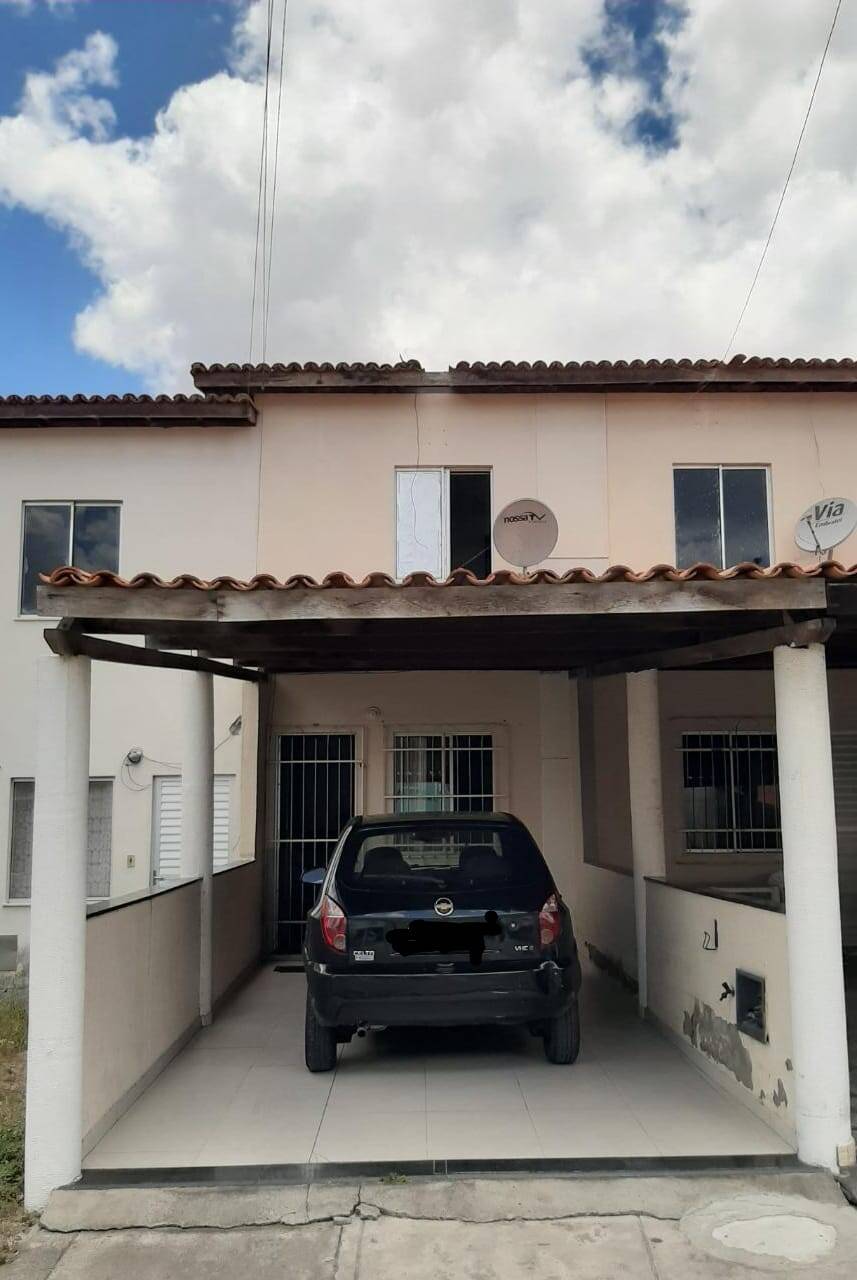 #3108 - Casa para Venda em Feira de Santana - BA