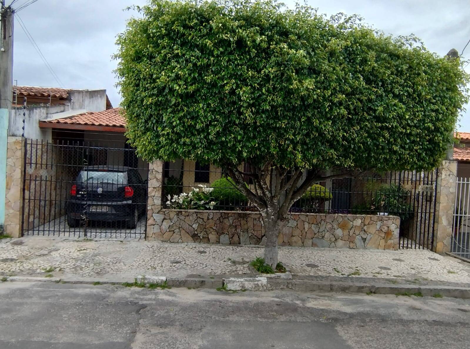 #3135 - Casa para Locação em Feira de Santana - BA