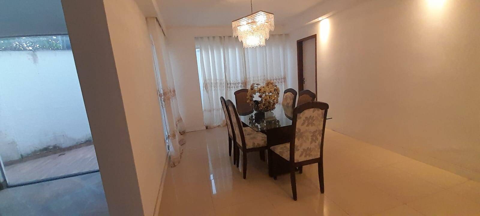 #3145 - Casa para Venda em Feira de Santana - BA