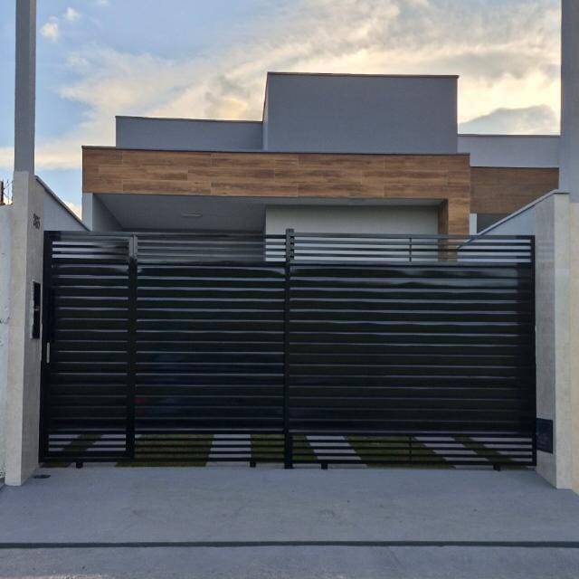 #3166 - Casa para Venda em Feira de Santana - BA