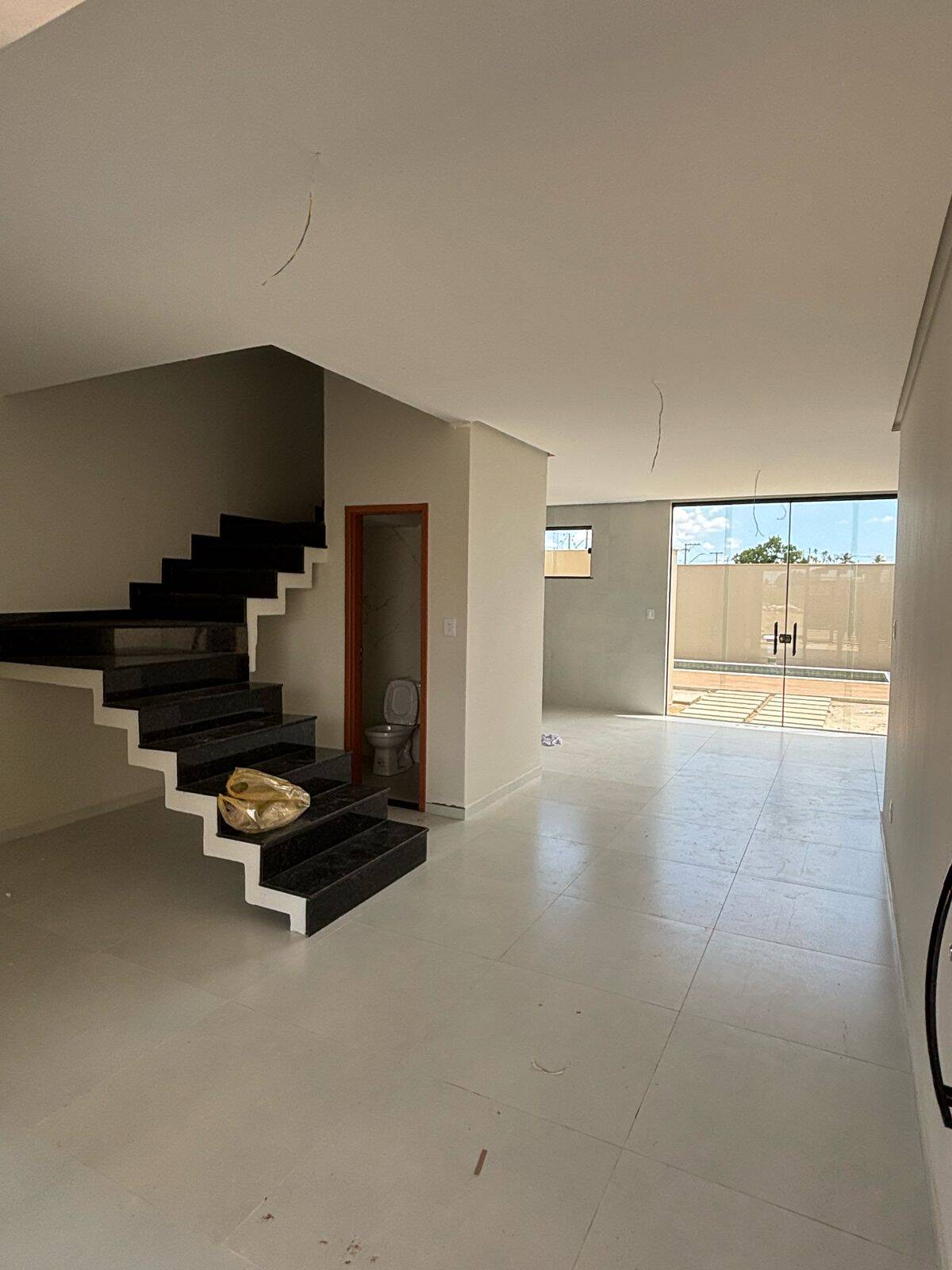 Casa à venda com 3 quartos, 112m² - Foto 8