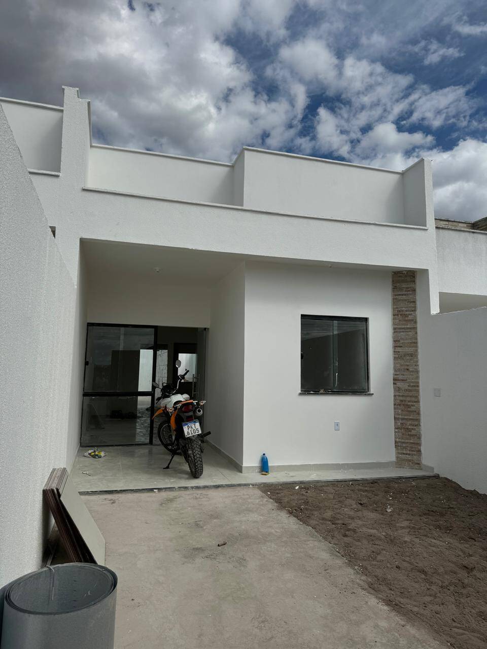 #3190 - Casa para Venda em Feira de Santana - BA