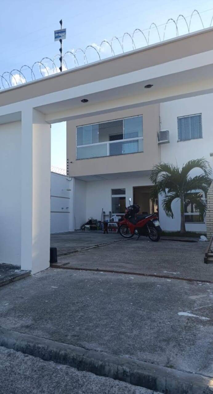#3279 - Casa para Venda em Feira de Santana - BA