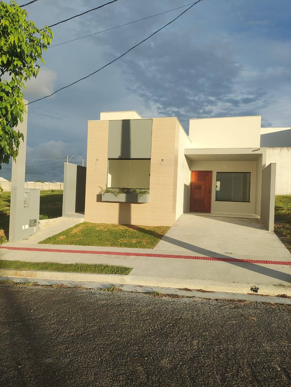 #3281 - Casa em condomínio para Venda em Feira de Santana - BA