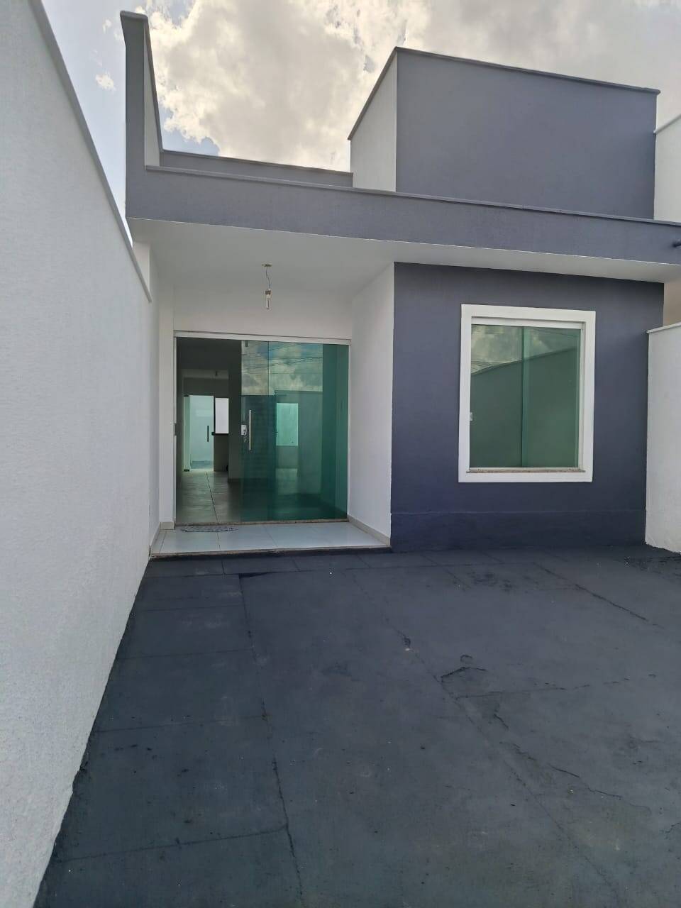 #3290 - Casa para Venda em Feira de Santana - BA
