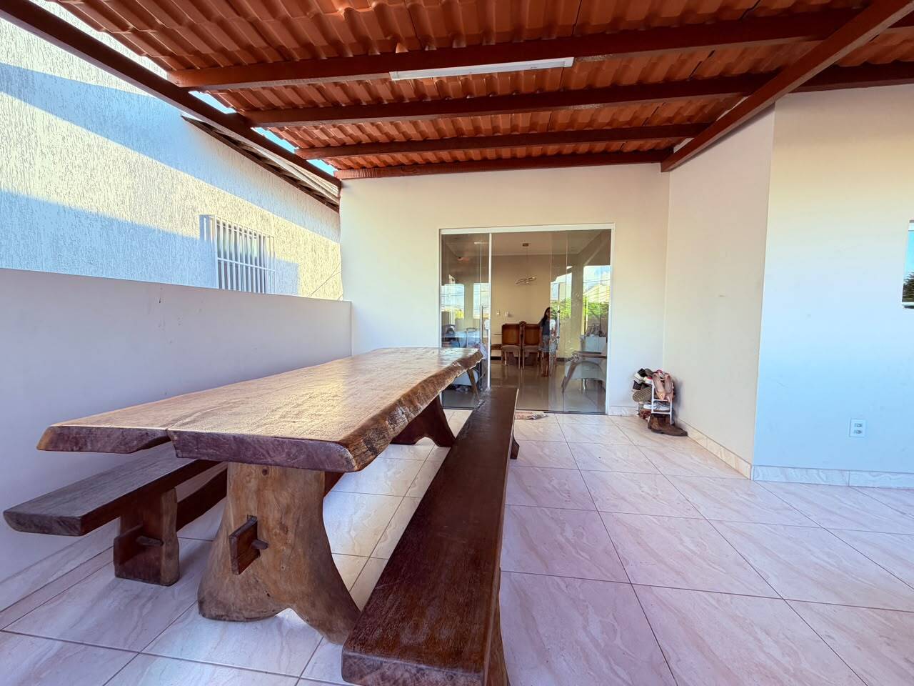 #3299 - Casa para Locação em Feira de Santana - BA