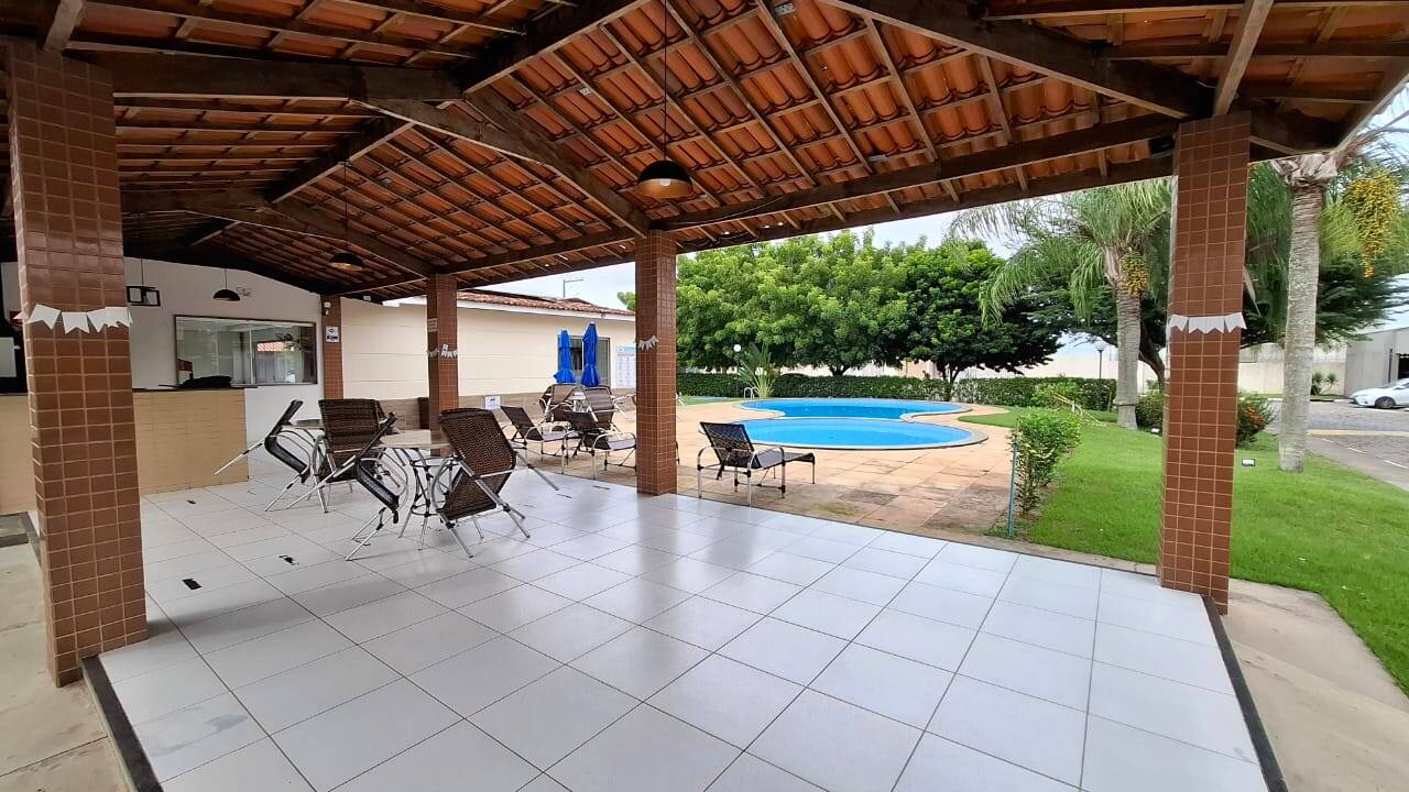 #3300 - Casa em condomínio para Venda em Feira de Santana - BA