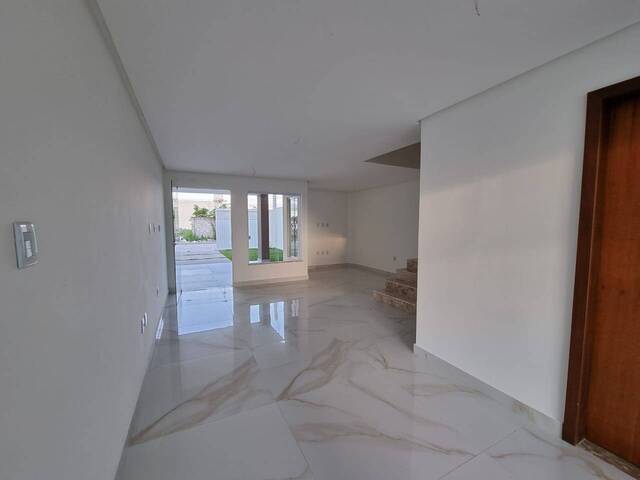 #2603 - Casa para Venda em Feira de Santana - BA