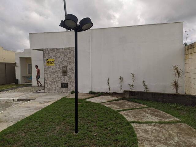 #2642 - Casa para Venda em Feira de Santana - BA