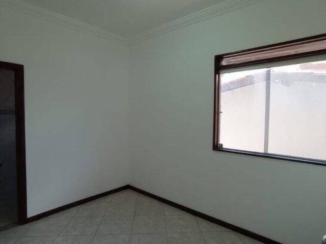 Casa para Venda em Feira de Santana - 5
