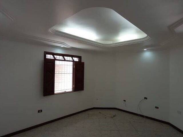 Casa para Venda em Feira de Santana - 4