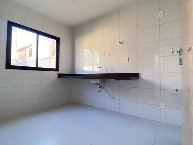 Casa em condomínio para Venda em Feira de Santana - 5