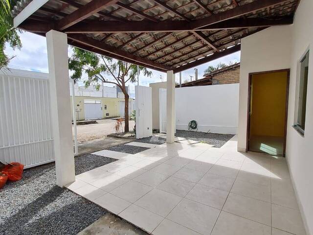 Casa para Venda em Feira de Santana - 5