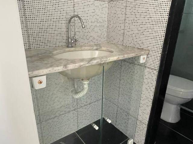 Apartamento para Venda em Feira de Santana - 4