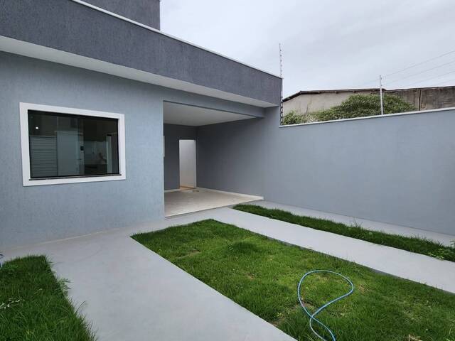 #2867 - Casa para Venda em Feira de Santana - BA