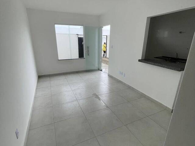 Casa para Venda em Feira de Santana - 4