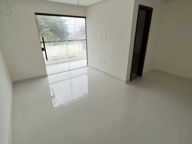 Casa para Venda em Feira de Santana - 5