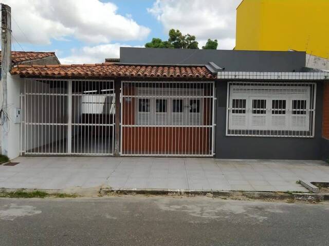 #2962 - Casa para Venda em Feira de Santana - BA - 1