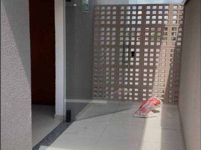 Apartamento para Venda em Feira de Santana - 5