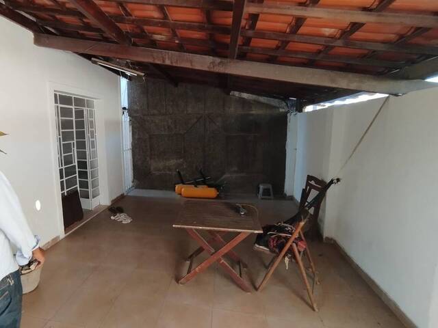 Casa para Venda em Feira de Santana - 4
