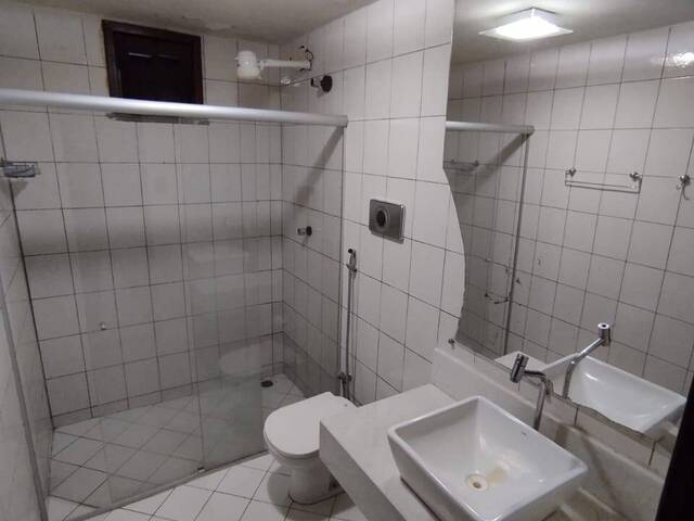 #3014 - Casa para Venda em Feira de Santana - BA