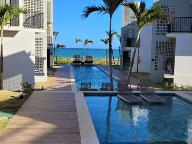 Casa para Venda em Camaçari - 5