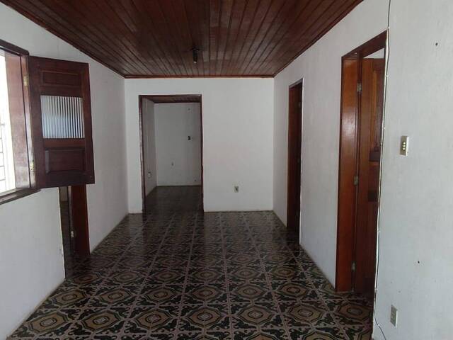 Casa para Venda em Feira de Santana - 4