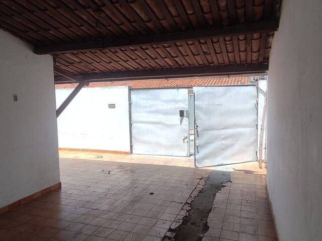 #3038 - Casa para Venda em Feira de Santana - BA