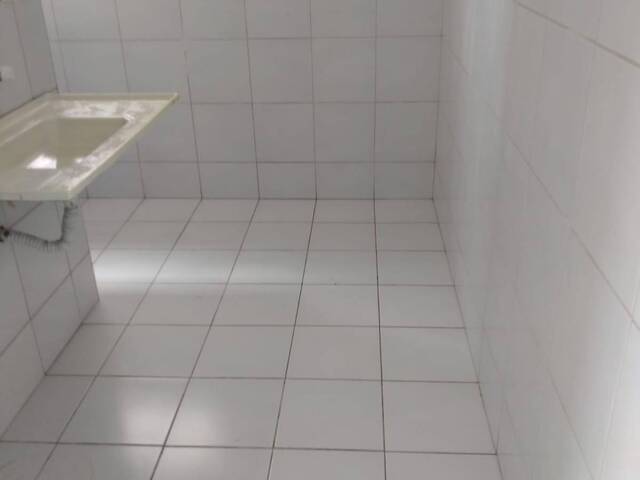 Apartamento para Venda em Feira de Santana - 4