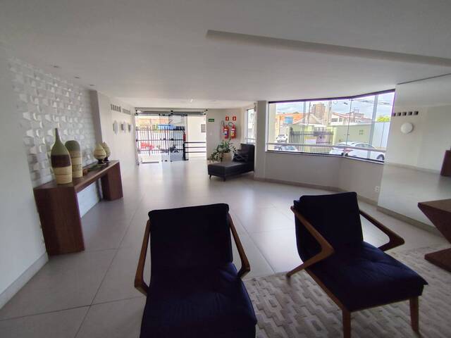 Apartamento para Venda em Feira de Santana - 4