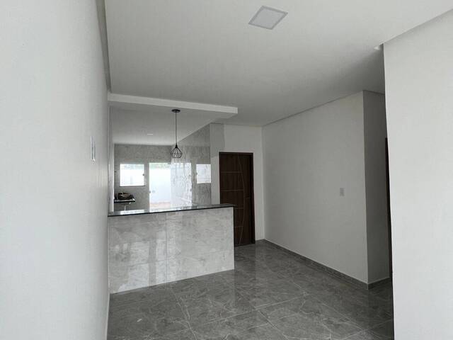 Casa para Venda em Feira de Santana - 5