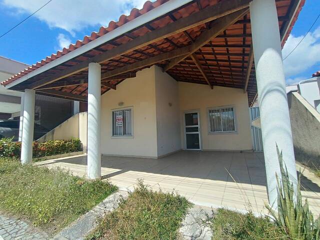 #3226 - Casa em condomínio para Locação em Feira de Santana - BA